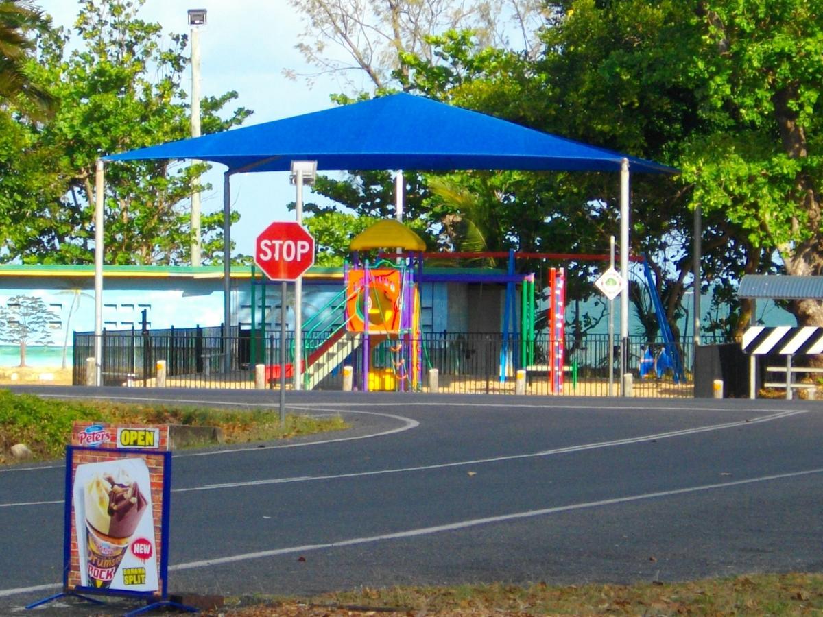 Kurrimine Beach Motel Экстерьер фото
